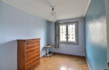 Hôpital Européen, T3 avec balcon