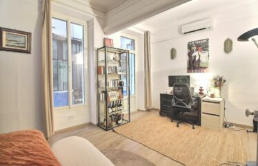 Rare à la vente T2 la Plaine avec courette